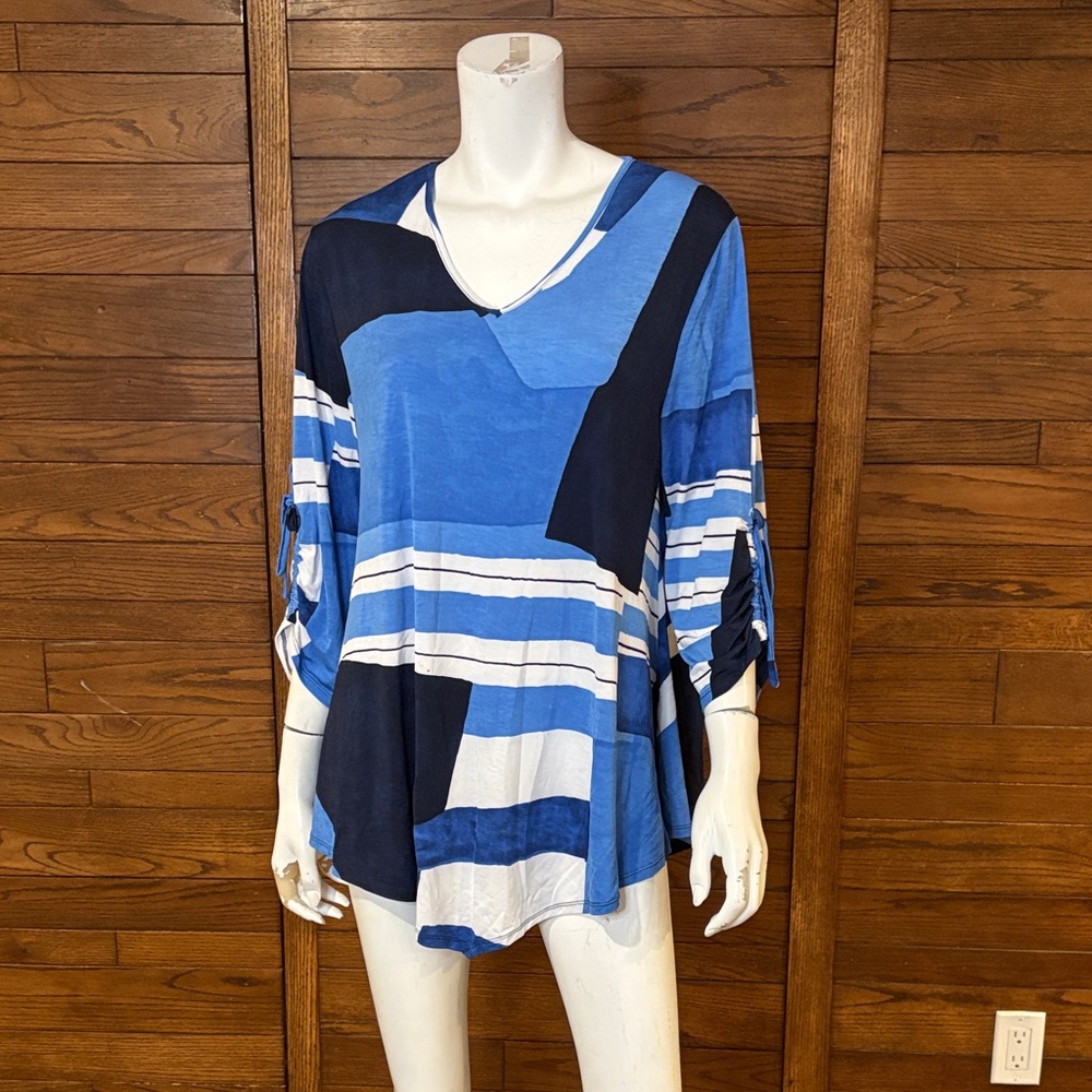 MARBLE Navy and Sky Blue V-Neck Blouse